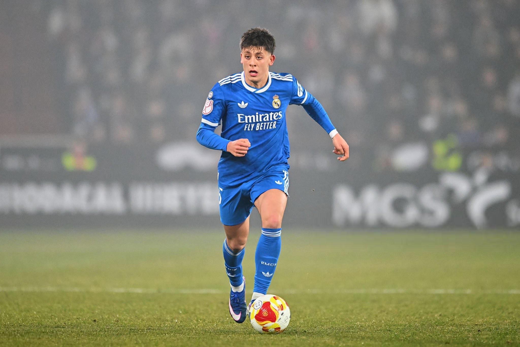 博鱼电竞官方网站-ESPN：阿森纳非常关注居莱尔，可能在夏窗采取行动