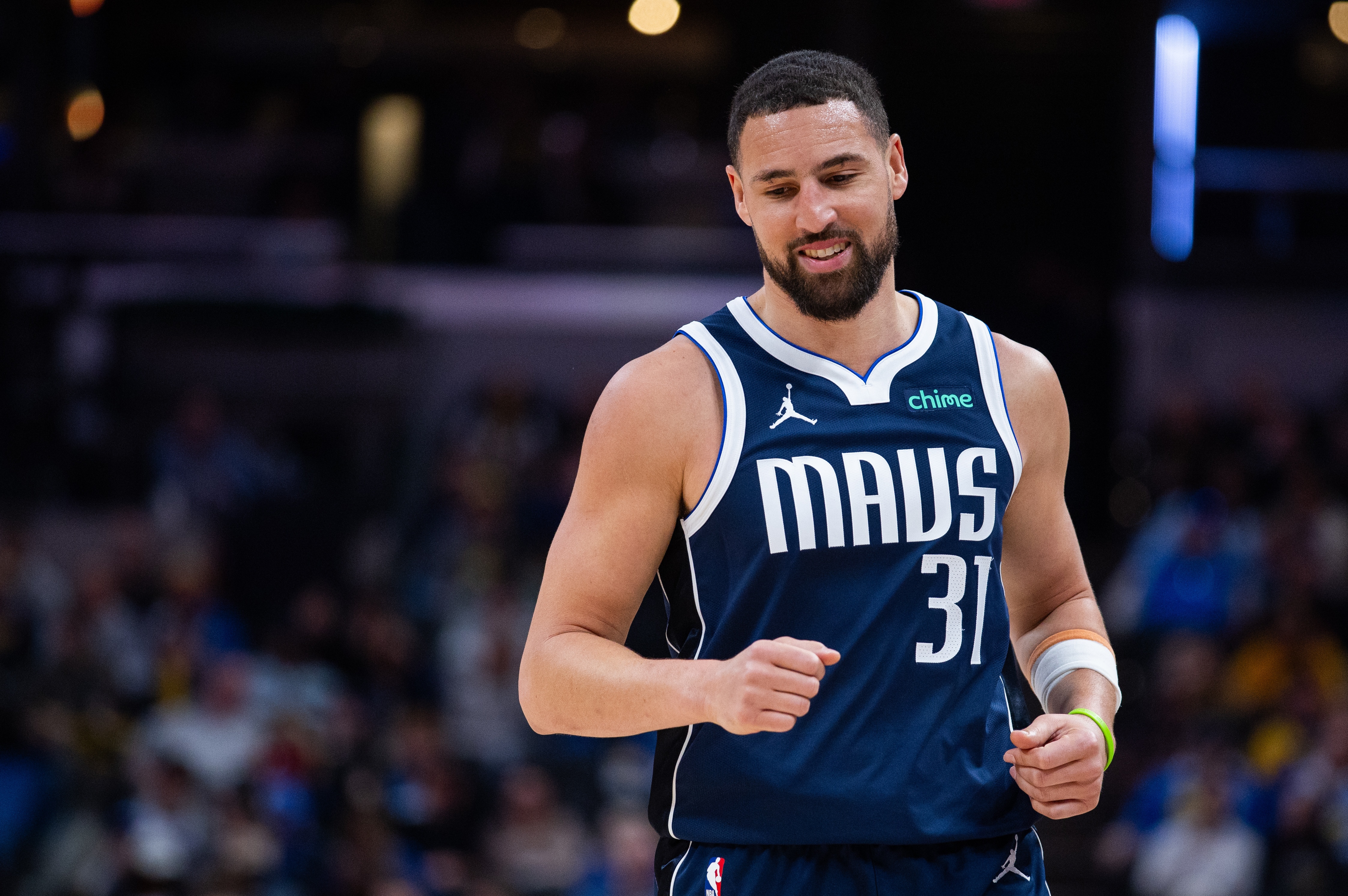 博鱼电竞官网-尽力局！克莱替补16中8&amp;三分11中5 得到21分1板1助2断